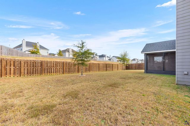 103 Hidesta Court, Kathleen, GA 31047