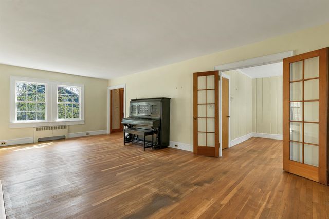 124 Dartmouth Street, Laconia, NH 03246