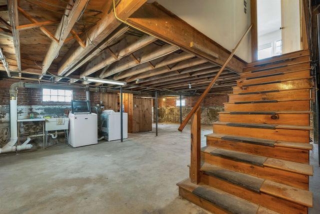124 Dartmouth Street, Laconia, NH 03246