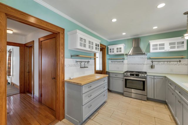 124 Dartmouth Street, Laconia, NH 03246