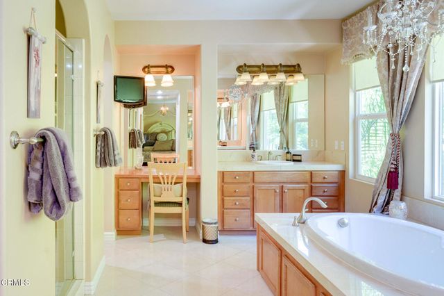 42764 Portraits Lane, Temecula, CA 92592