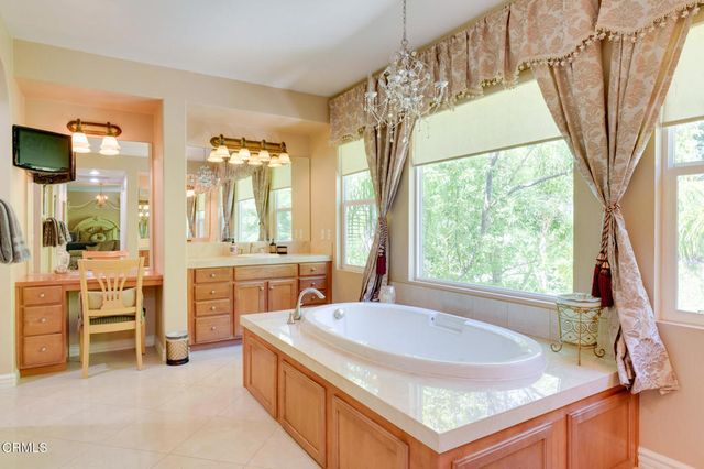 42764 Portraits Lane, Temecula, CA 92592