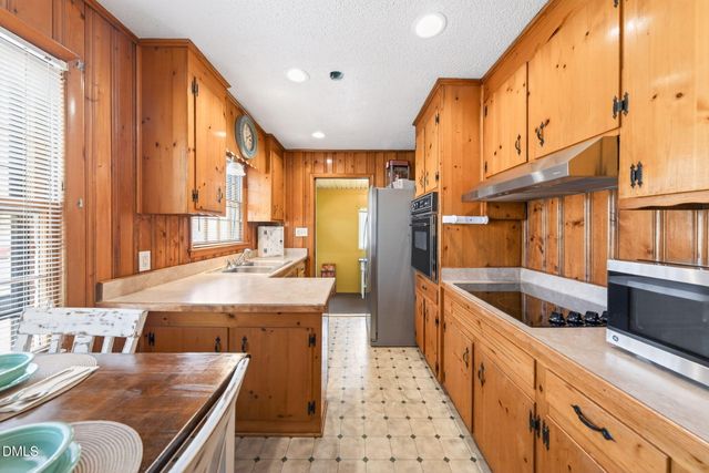 1108 S 2nd Street, Lillington, NC 27546