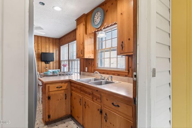 1108 S 2nd Street, Lillington, NC 27546