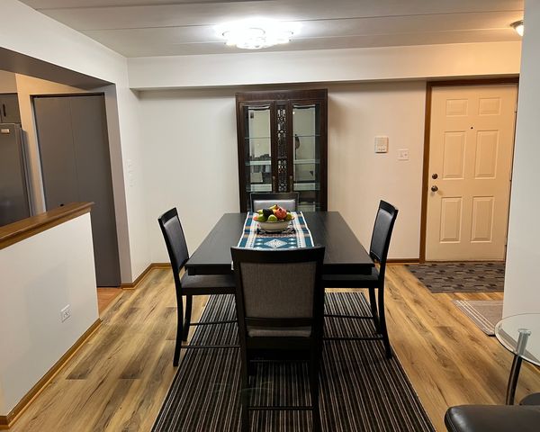 10278 SOUTHWEST Highway 2C, Chicago Ridge, IL 60415