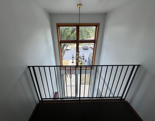 10278 SOUTHWEST Highway 2C, Chicago Ridge, IL 60415