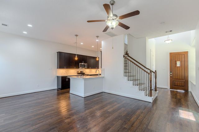 58 Aventura Place, Spring, TX 77389