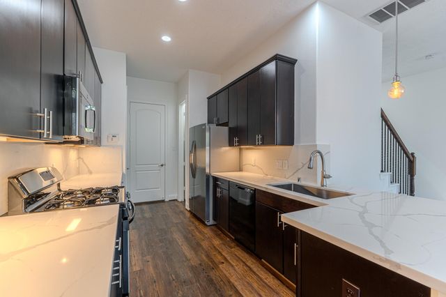 58 Aventura Place, Spring, TX 77389