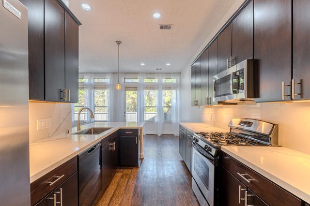 58 Aventura Place, Spring, TX 77389