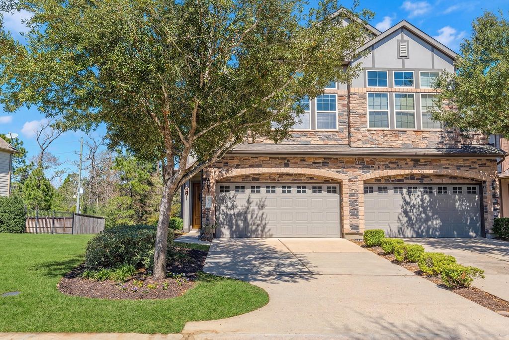 58 Aventura Place, Spring, TX 77389