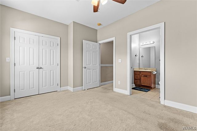 3218 Veterans Memorial 714, Tuscaloosa, AL 35404