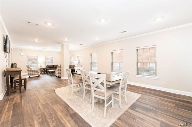 3218 Veterans Memorial 714, Tuscaloosa, AL 35404