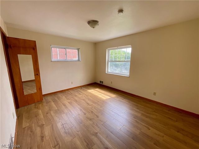145 Circle Drive, Weirton, WV 26062