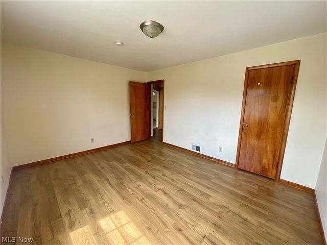 145 Circle Drive, Weirton, WV 26062