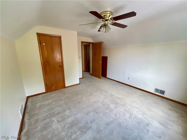 145 Circle Drive, Weirton, WV 26062