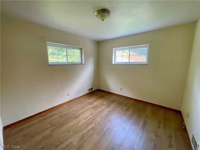145 Circle Drive, Weirton, WV 26062