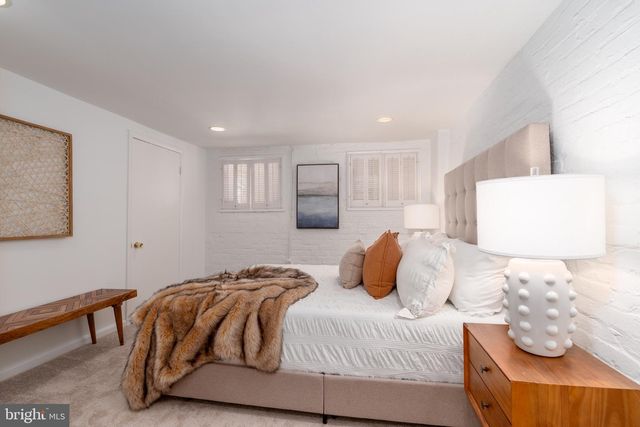 1683 35TH ST NW, Washington, DC 20007