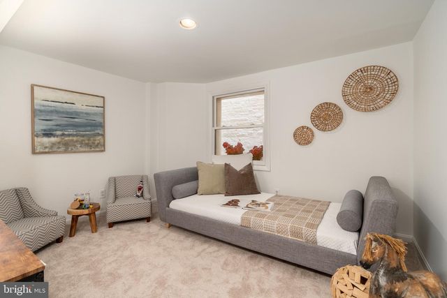 1683 35TH ST NW, Washington, DC 20007