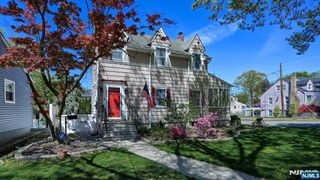 178 Jackson Avenue, Rutherford, NJ 07070