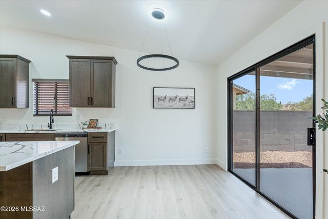 9316 N Eagle Dancer Drive, Tucson, AZ 85742