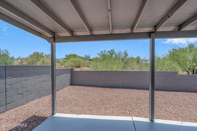 9316 N Eagle Dancer Drive, Tucson, AZ 85742