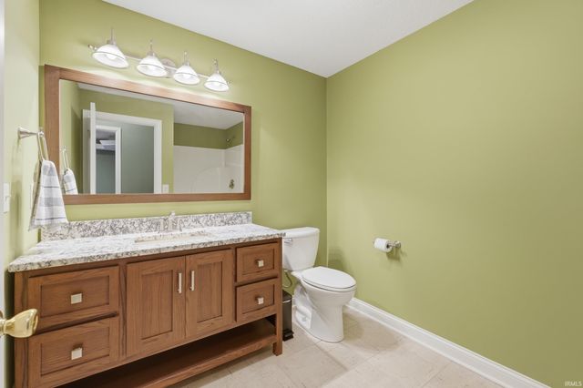 15905 Lebaron Lane, Huntertown, IN 46748