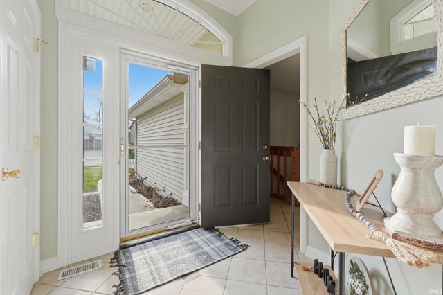 15905 Lebaron Lane, Huntertown, IN 46748