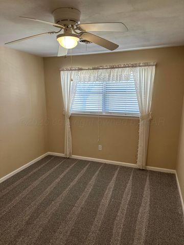 1505 Balin Street, Borger, TX 79007