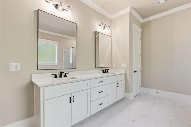 110 Fall Pippin Court, Clarkesville, GA 30523