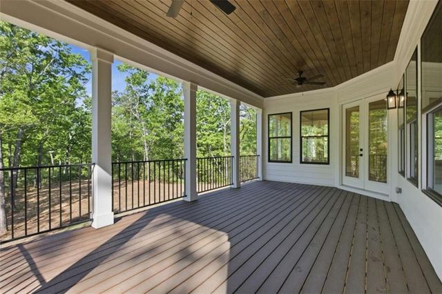 110 Fall Pippin Court, Clarkesville, GA 30523