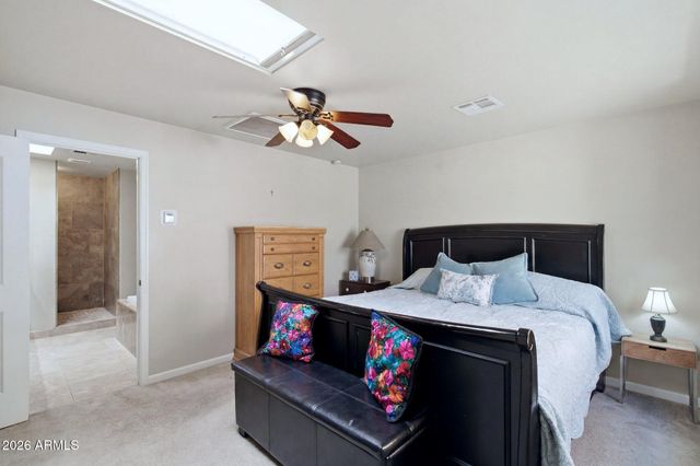 4045 E CAMBRIDGE Avenue, Phoenix, AZ 85008