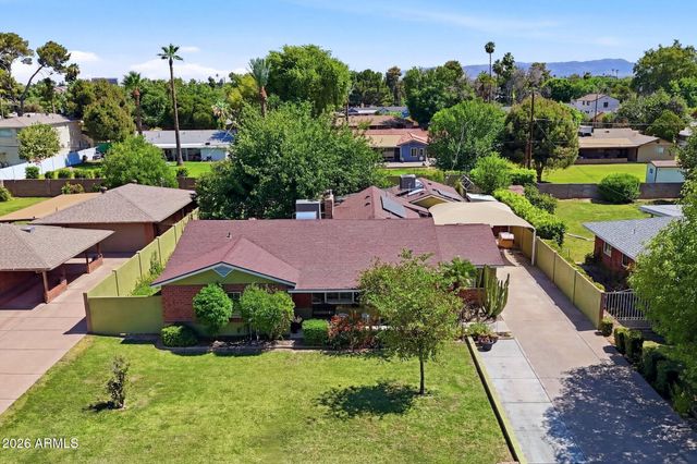 4045 E CAMBRIDGE Avenue, Phoenix, AZ 85008