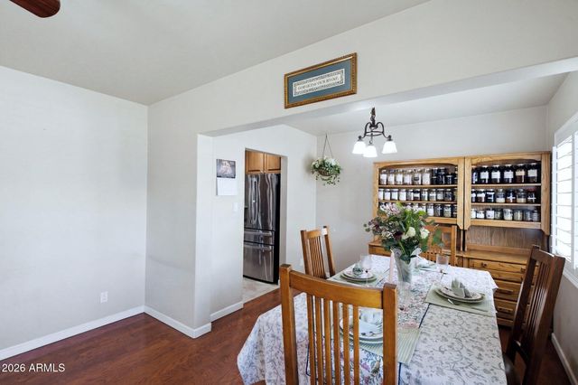 4045 E CAMBRIDGE Avenue, Phoenix, AZ 85008