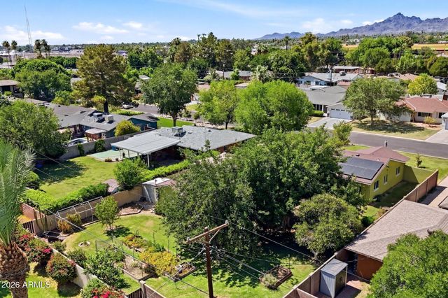 4045 E CAMBRIDGE Avenue, Phoenix, AZ 85008
