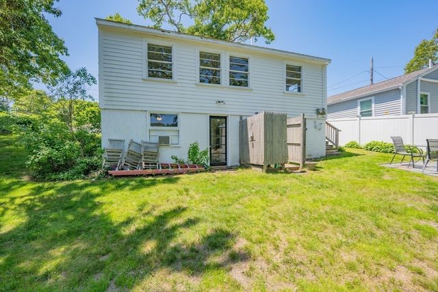 22 Wallace Point, Bourne, MA 02532