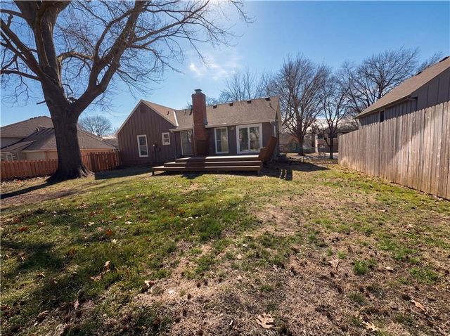 12514 W 101st Street, Lenexa, KS 66215