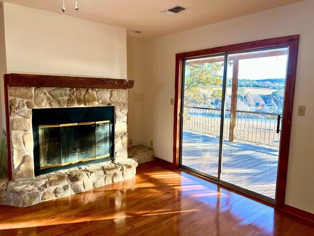 1879 S Arcadia Loop, Kerrville, TX 78028