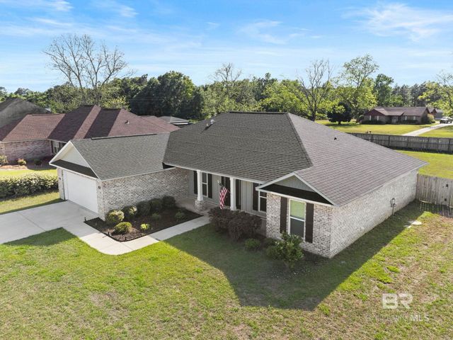 25323 Lakeland Drive, Loxley, AL 36551