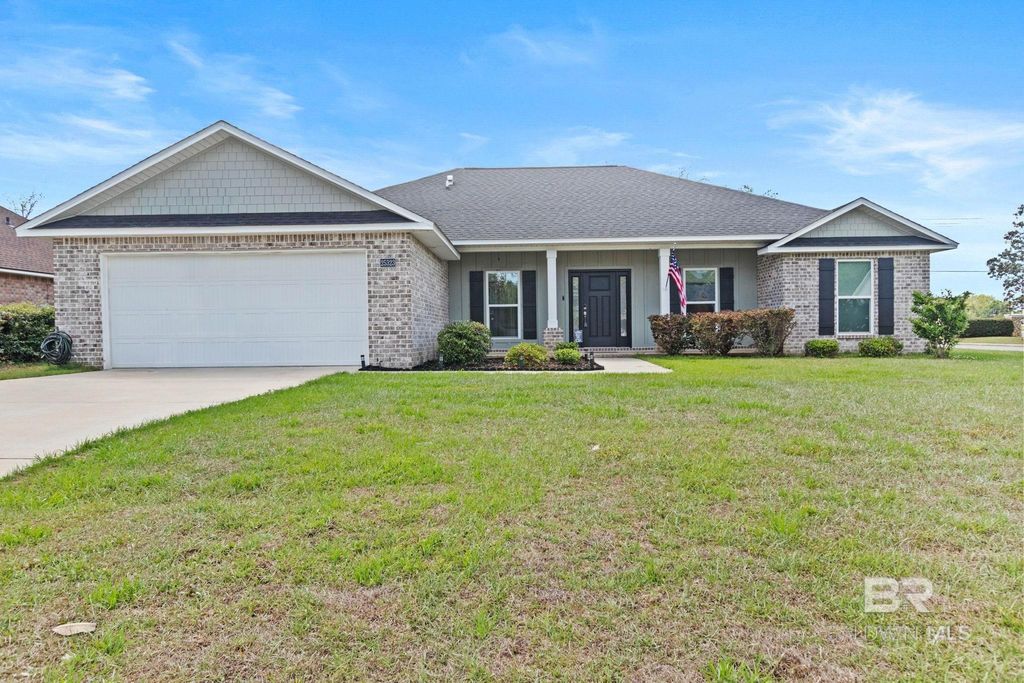 25323 Lakeland Drive, Loxley, AL 36551
