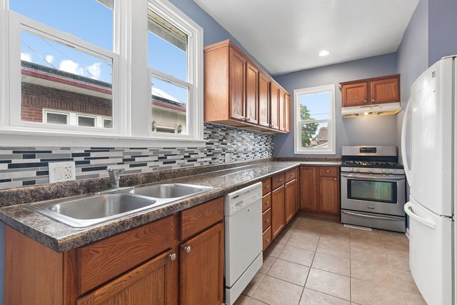 12845 Lincoln Street, Blue Island, IL 60406