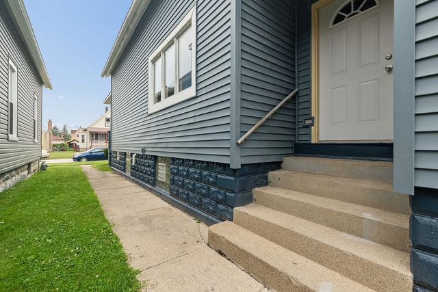 12845 Lincoln Street, Blue Island, IL 60406