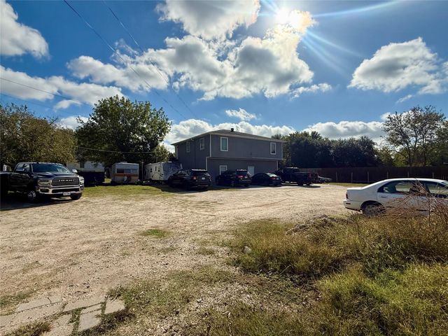 15322 Paul Road, Sugar Land, TX 77498