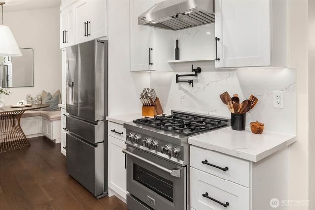 51 Glacier Key, Bellevue, WA 98006