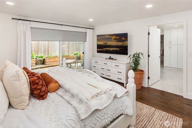 51 Glacier Key, Bellevue, WA 98006