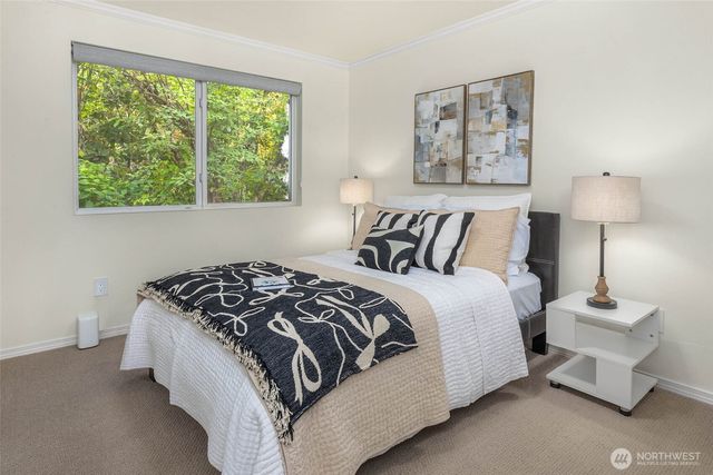 51 Glacier Key, Bellevue, WA 98006