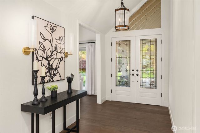 51 Glacier Key, Bellevue, WA 98006
