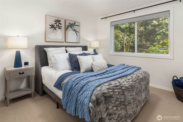 51 Glacier Key, Bellevue, WA 98006
