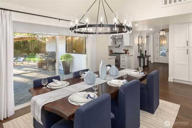51 Glacier Key, Bellevue, WA 98006