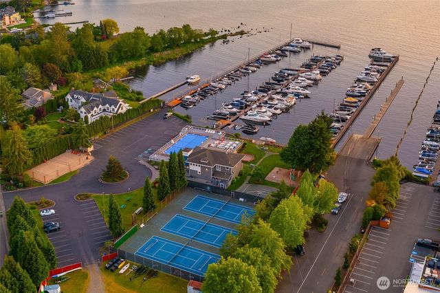 51 Glacier Key, Bellevue, WA 98006