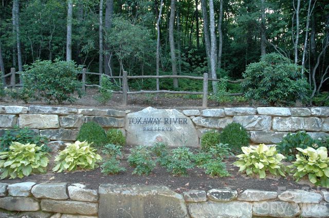 TRP 1 Cardinal Drive W, Lake Toxaway, NC 28747